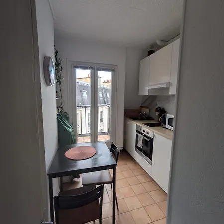 Cosy Flat Near Gare Du Nord Paris